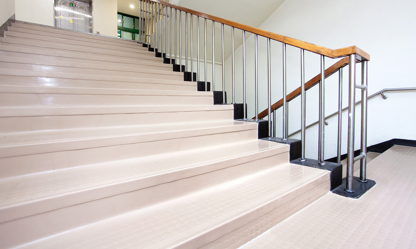 Core Latte stairwell treads