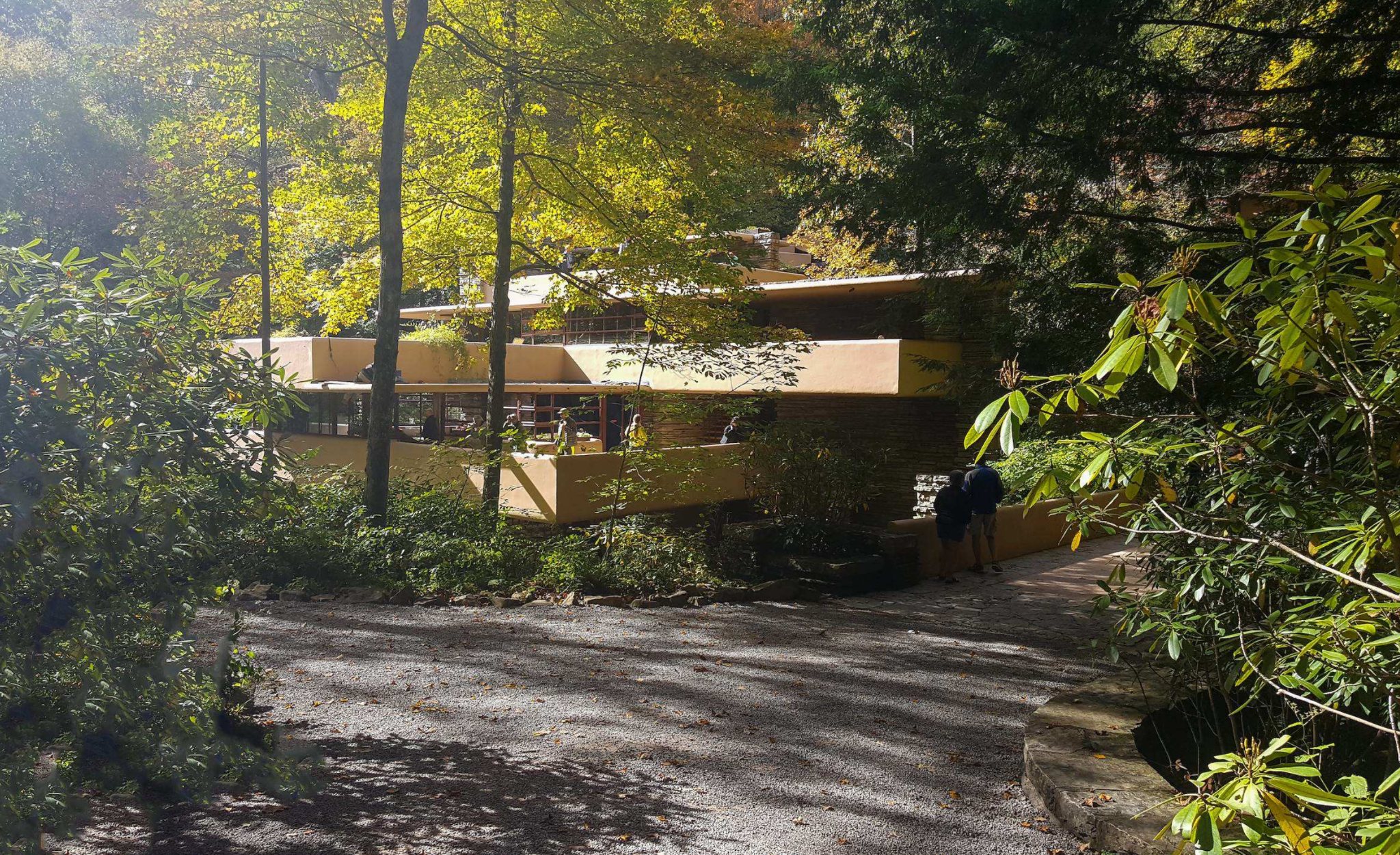 Fallingwater exterior 1
